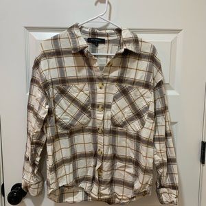 Blue Pepper Plaid Shacket/ C: Beige/Navy/Mustard Yellow/ S: Small
